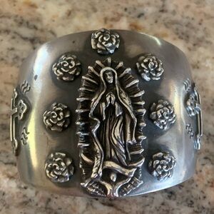 Juan Willie Sterling Silver Gyadelupe Collectible Navajo Cuff Bracelet
